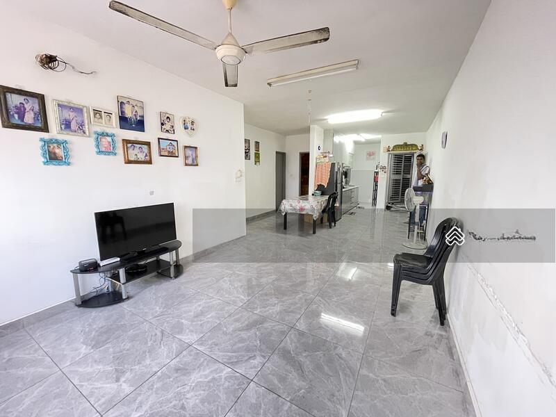 228 Kondominium - 2