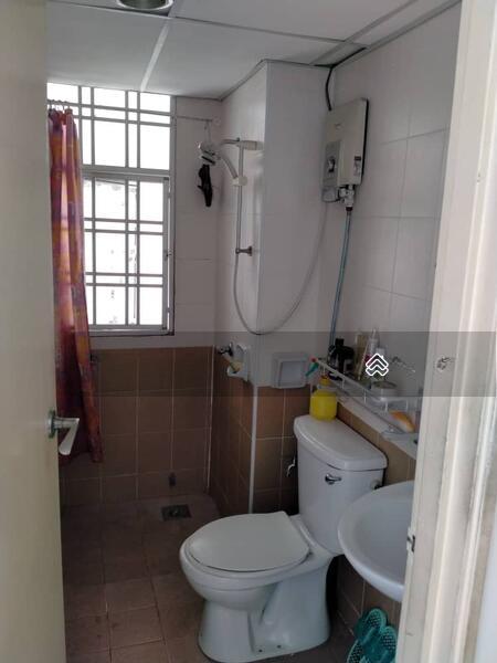 Casa Prima Condominium - 3