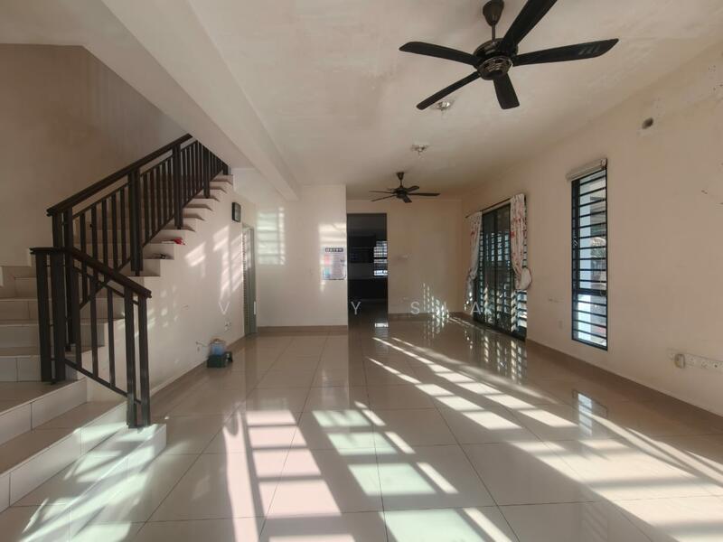 Bandar Tiram - 3