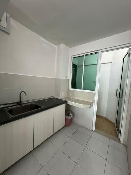 Main Place Residence - 5