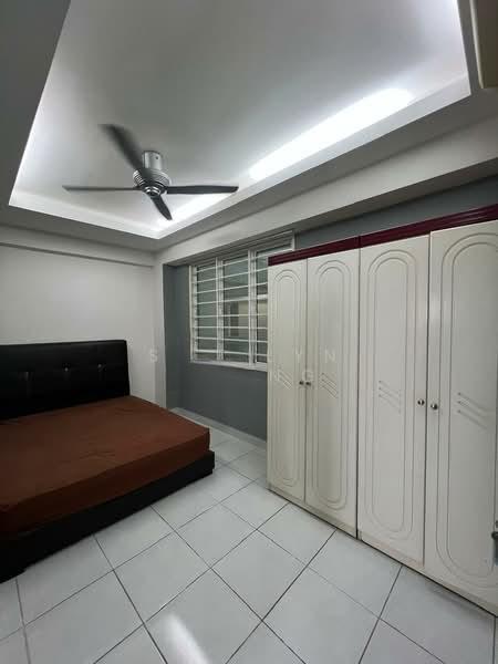Main Place Residence - 3