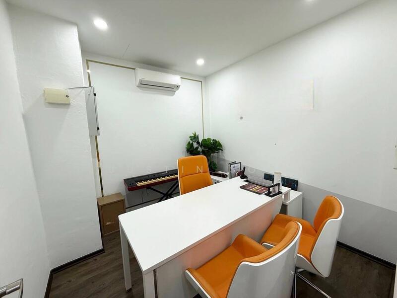 The Lakefront @ SouthKey - Shop Offices - 3