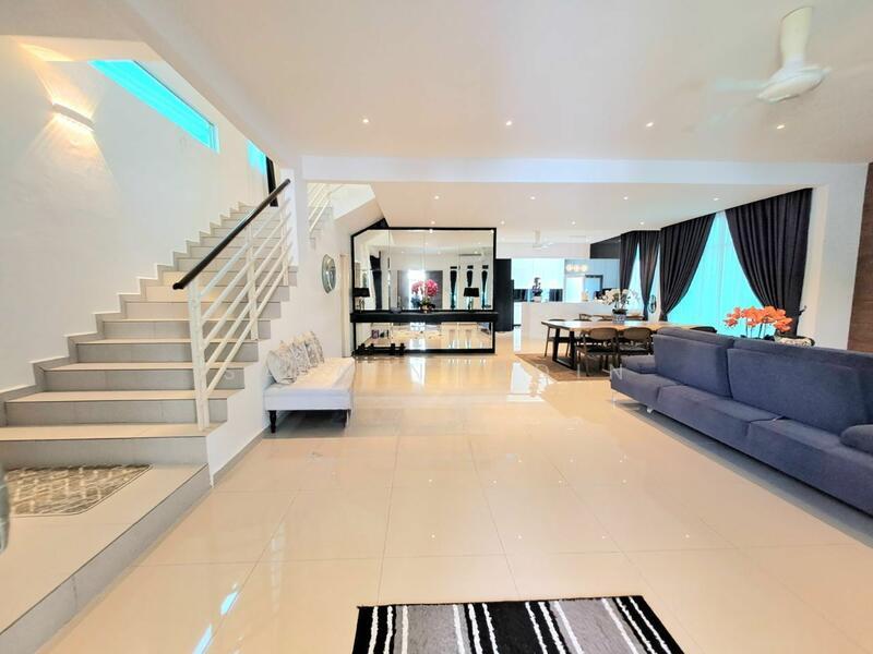 Bungalow at Taman Senawang Perdana - 4