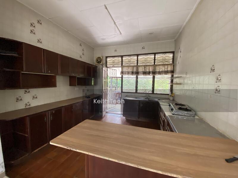 Bungalow at Jalan Straits View, Johor Bahru (Danga Bay) - 4