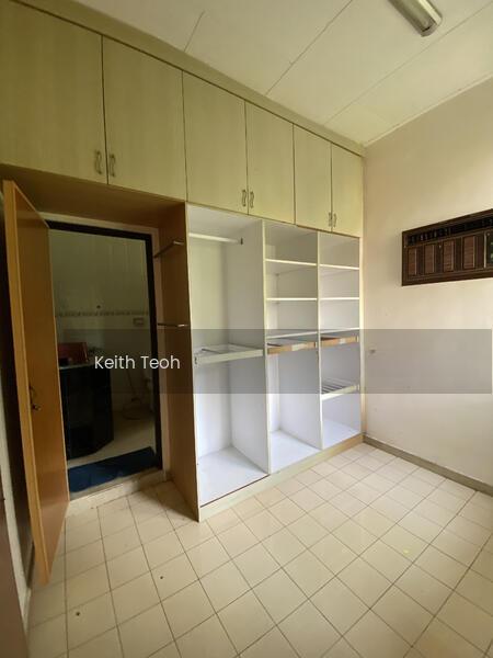Bungalow at Jalan Straits View, Johor Bahru (Danga Bay) - 5