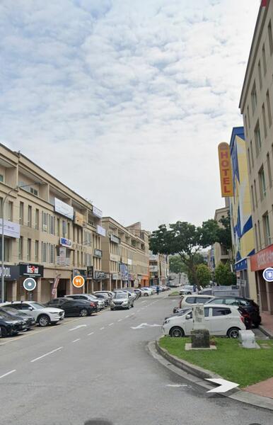 The Strand Shop Office - 2