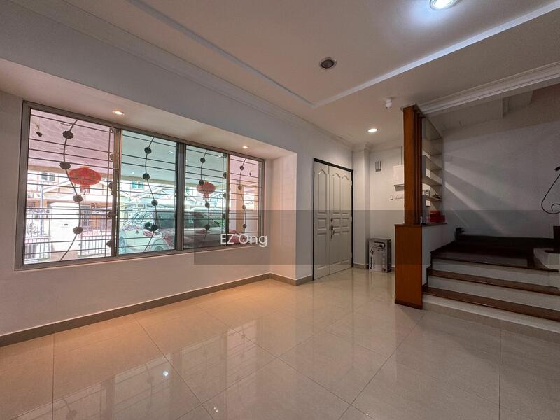 Terrace house at Bandar Barat - 2