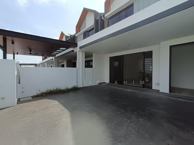 Serenia City : Serenia Anisa - 2