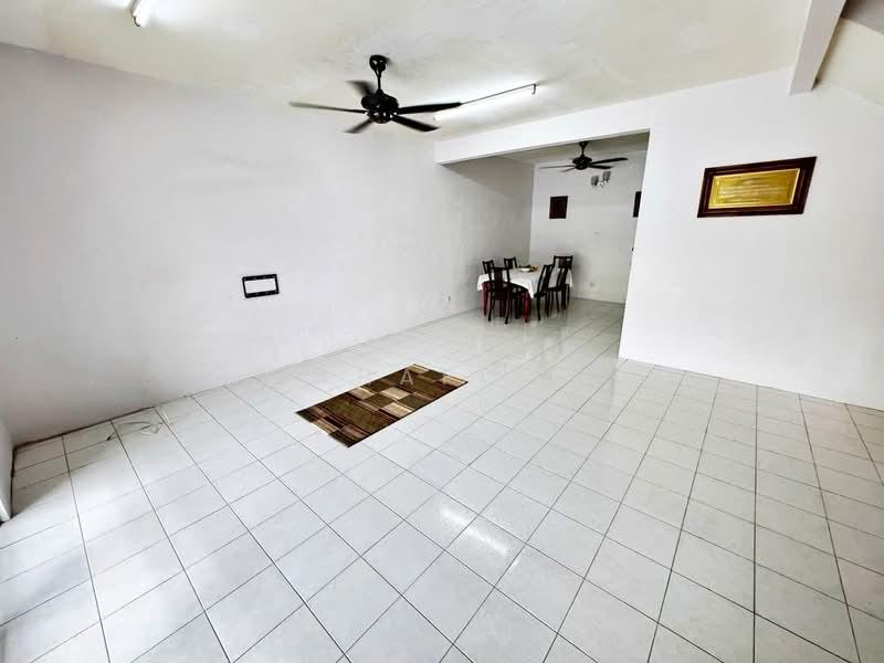 Bukit Mahkota - 4