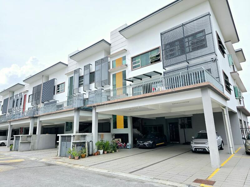 Ritz Residence - 3