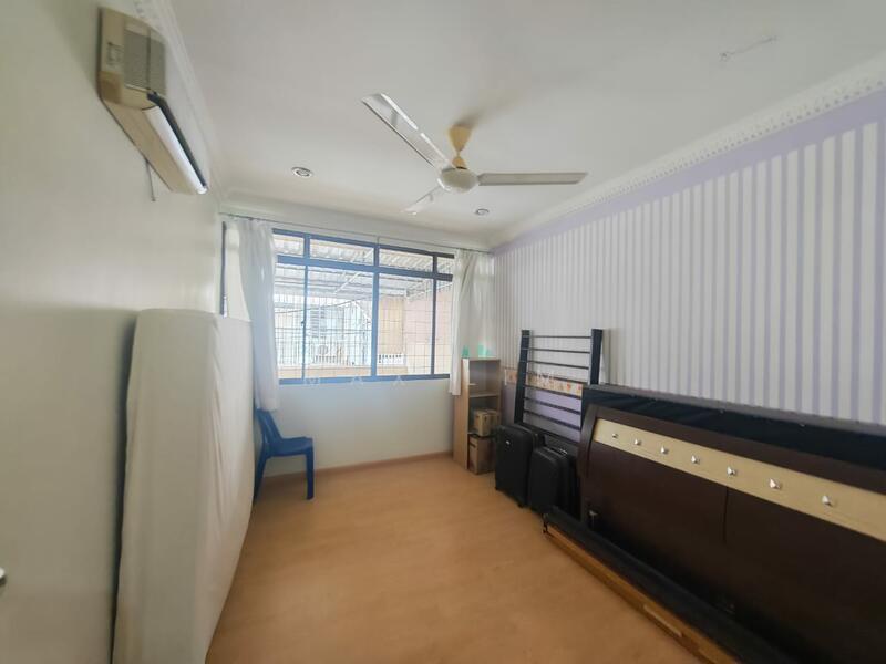 2 Storey Terrace @ Lorong Delima Island Glades - 5