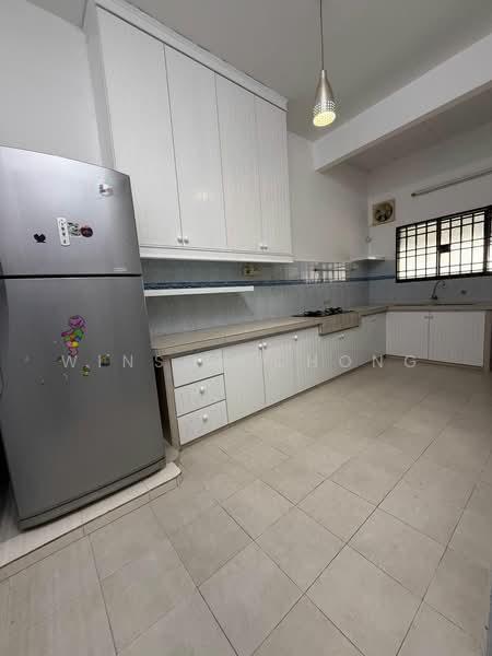 Lorong Sungai Batu - 2