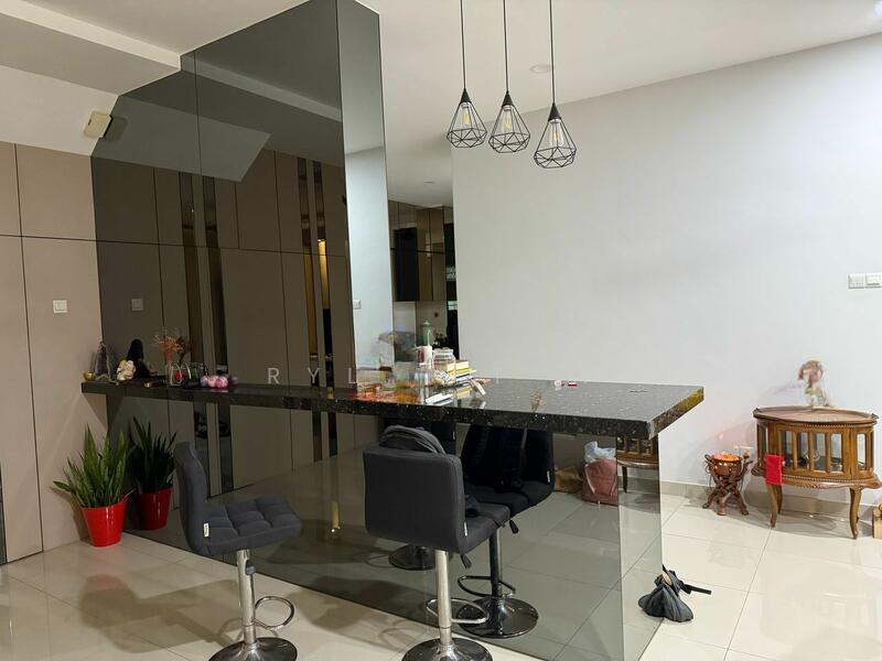 d'Laman Greenville - 2