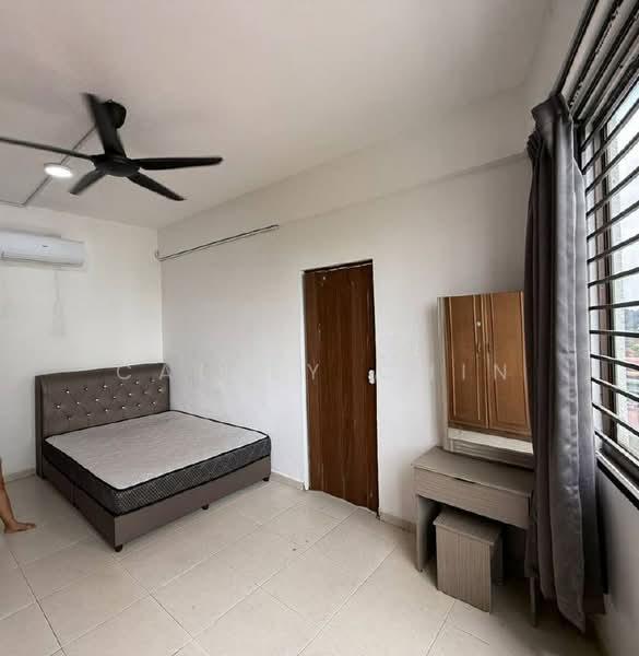 Aloha Tower Condominium - 3