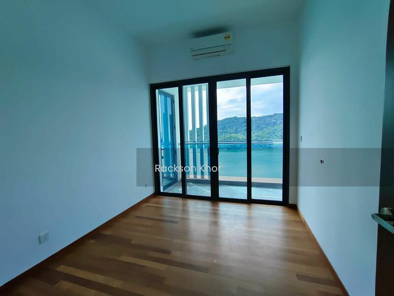 Queens Residences Q1 @ Queens Waterfront - 2