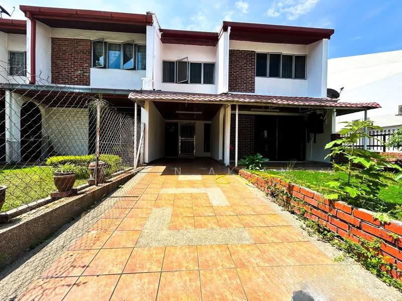 Taman Tun Dr Ismail - 4