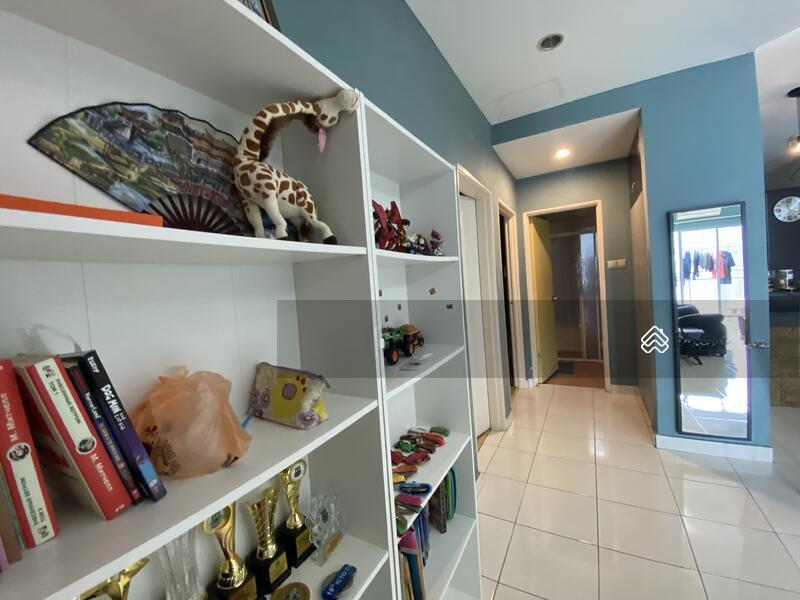 Metropolitan Square - 1