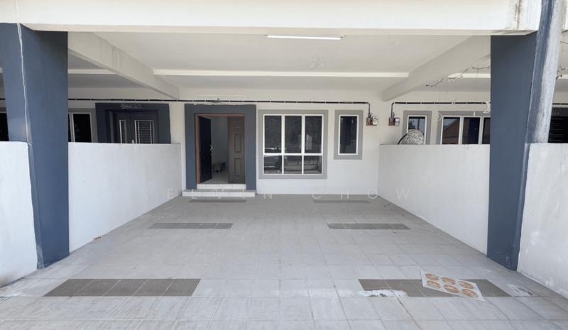 Pengkalan Taman Bersatu Double Storey House - 2