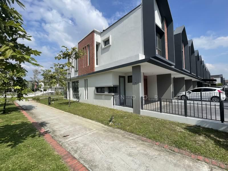 Ilham Residence @ City of Elmina - 2