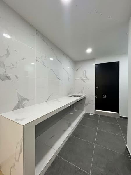 Double Storey Low Cost @ 9 Jalan Lading 16, Taman Puteri Wangsa, Ulu Tiram, Johor - 5