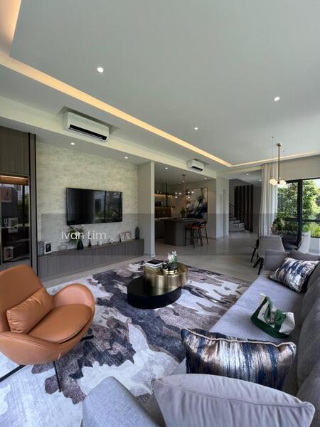 SENJA Private Residences - 1