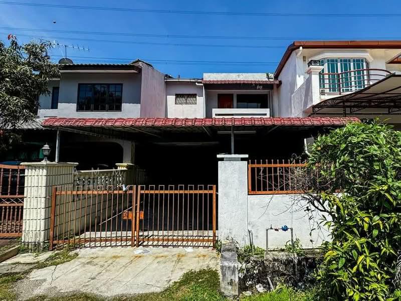 Taman Sri Serdang, Seri Kembangan - 1