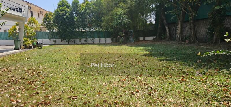 2 storey bungalow at Tanjung Bungah - 4