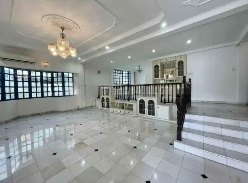 2 Storey Semi-D Taman Lumba Kuda - 1