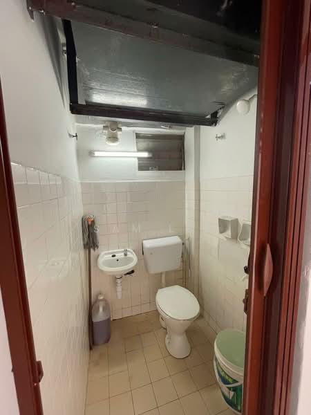Mutiara Court - 2