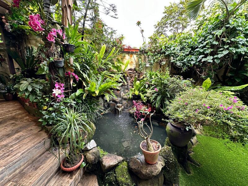 Corner Semi-D Facing Open, SS 4, Taman Kelana Jaya - 5