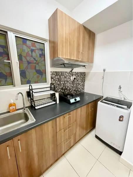 Alanis Residence - 4