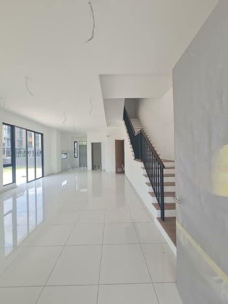 Rare unit Corner,3sty Superlink,Next to Neighbour Sunway,Old Klang Road,Bukit Jalil - 2