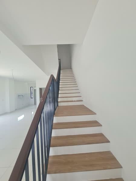 Rare unit Corner,3sty Superlink,Next to Neighbour Sunway,Old Klang Road,Bukit Jalil - 4