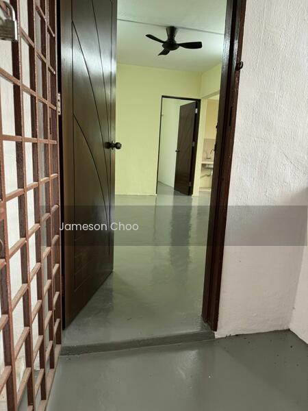 Taman Tampoi Utama Flat - 2