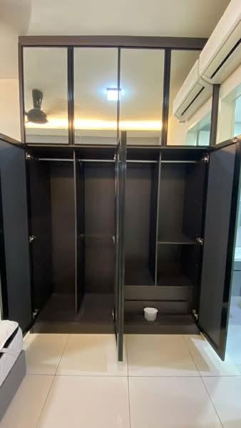 KL Traders Square - 4