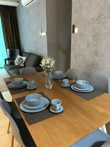 KL Traders Square - 1