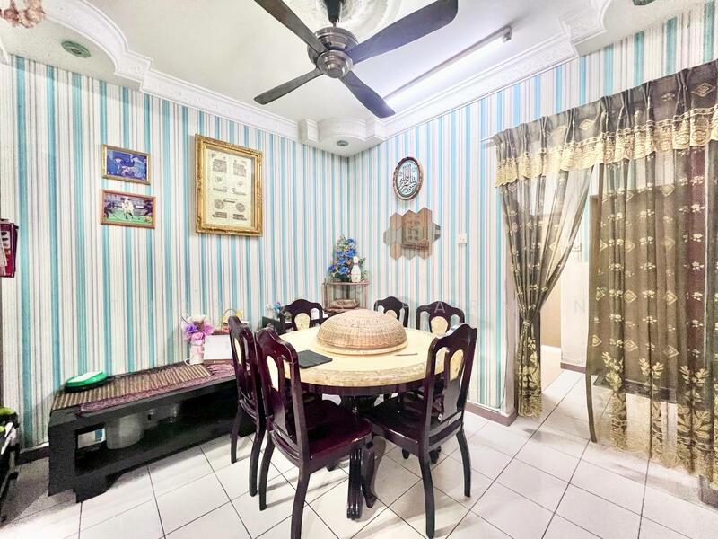 Taman Puncak Jalil - 4