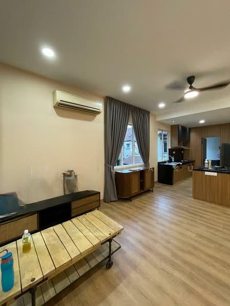 Adora Courtyard Apartments - 3