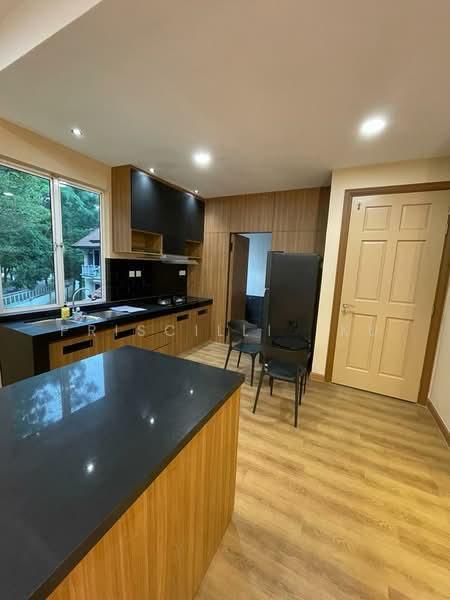 Adora Courtyard Apartments - 2