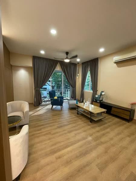 Adora Courtyard Apartments - 5