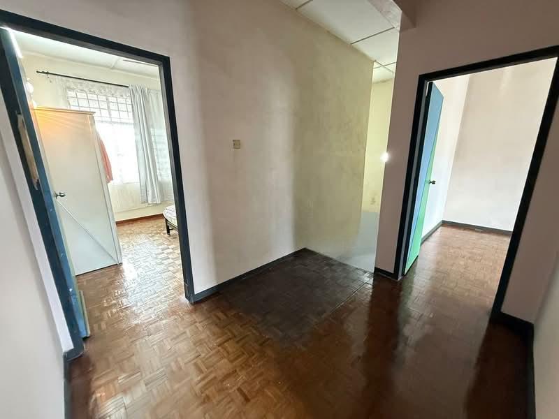 Taman Bukit Kempas Bukits Kempass - 4