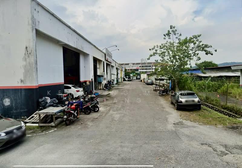 ( Corner ) Subang Perdana 1.5 Storey Factory ( Sale ), Seksyen 4, Shah Alam, Selangor - 5