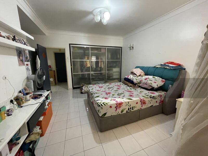 Bandar damai perdana - 5