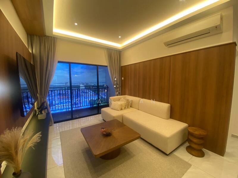 The Straits View DUO - 2
