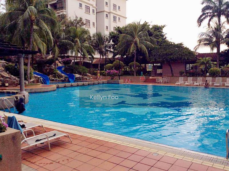 Costa Mahkota - 3