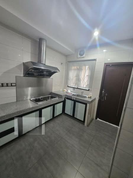 Prime Location Partially Renovated 2 Sty Bandar Bukit Tinggi 2 Klang - 4