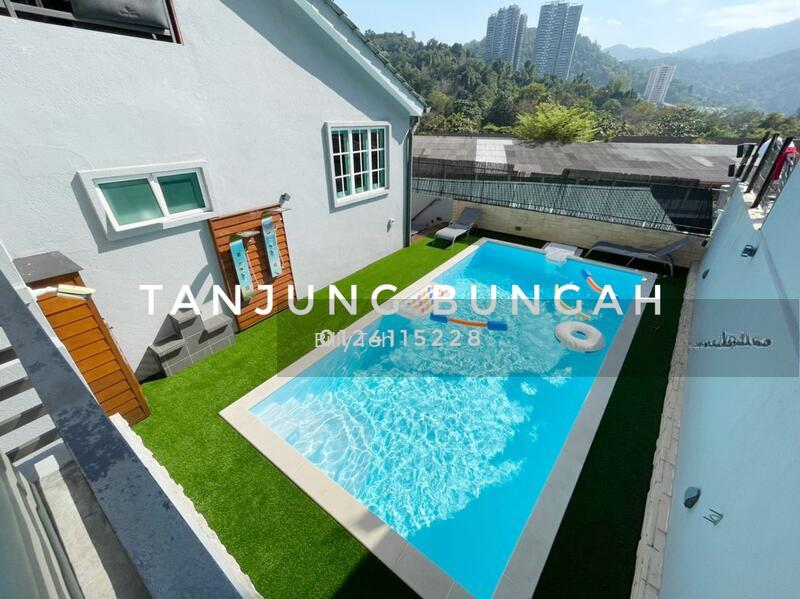 Exclusive 3 Storeys Bungalow with Private Pool @Tanjung Bungah - 1