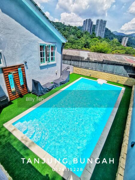 Exclusive 3 Storeys Bungalow with Private Pool @Tanjung Bungah - 2