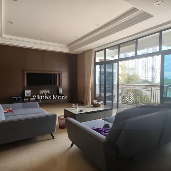 Sri Golden Bay Condominium - 1