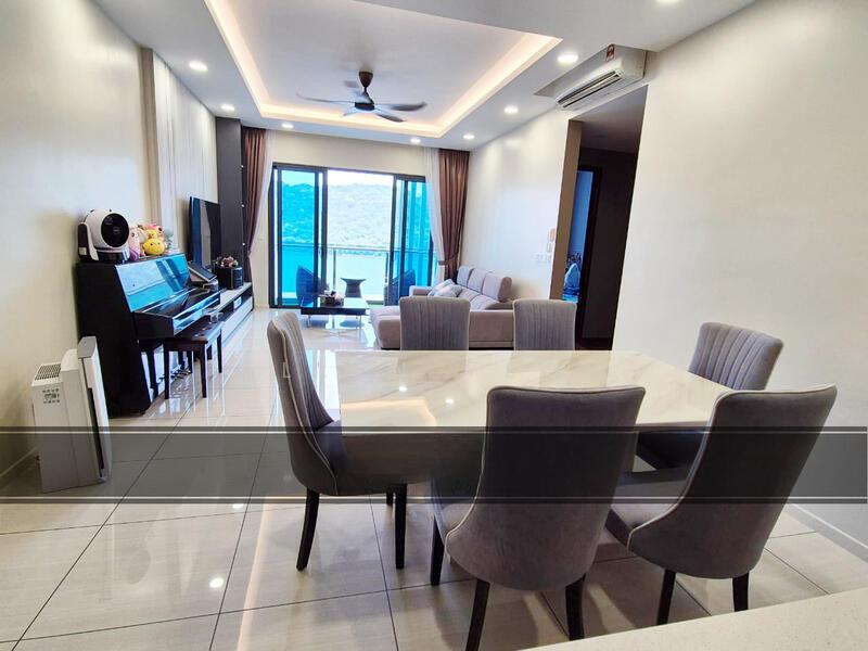 Queens Residences Q1 @ Queens Waterfront - 1